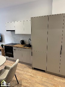 Nowa, atrakcyjna kawalerka do wynajmu w Chorzowie!