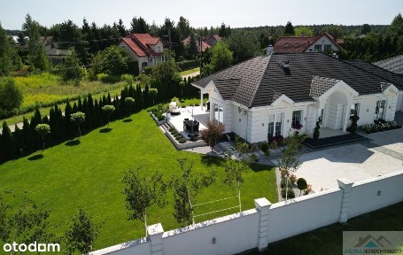 Dom w stylu Glamour, na sprzedaż