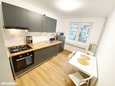 OKAZJA! ROZKŁADOWE,54m2,MIEJSKIE MEDIA,BALKON,I PIĘTRO,CENTRUM