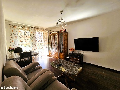 Dwa pokoje, osobna kuchnia, balkon, garaż