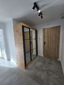 Mieszkanie 2 pokoje, I piętro po kapitalny remoncie.