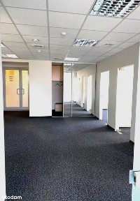 Biuro przy metrze w funkcjonalnym biurowcu - Mokotów, Warszawa