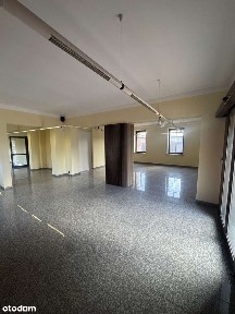 Lokal użytkowy 150 m² na sklep, biuro - parter + duży parking