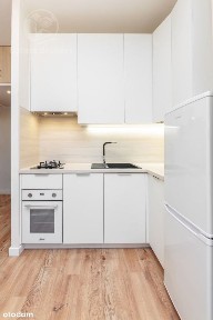 Kawalerka na Grabiszynie z dużym podwójnym łóżkiem