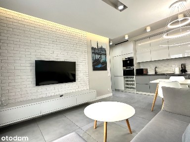 Atal Towers niski budynek 3 pok.