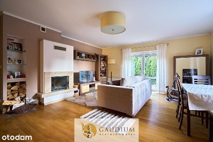 Kameralny dom w Rumi