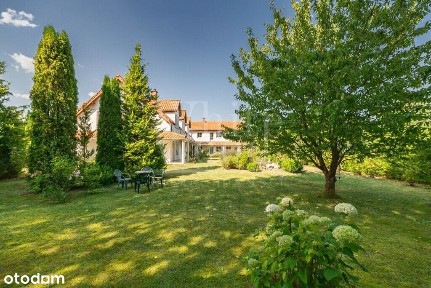 Dom z funkcją usługową Lubiatowo I 17 pokoi