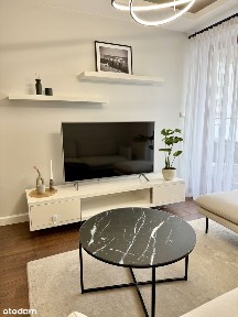 Mieszkanie 3 pokojowe | 60 m2 | Balkon | Garaż | Klimatyzacja | Metro