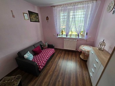 Syndyk sprzeda udziały w nieruchomościach położonych w Turzy Małej