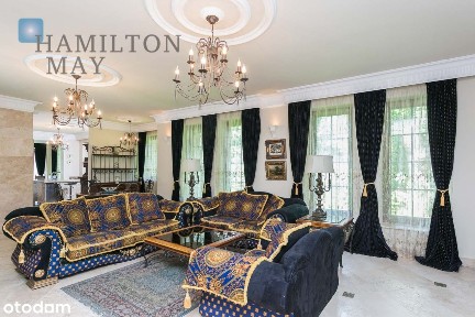 Willa z basenem w Konstancinie