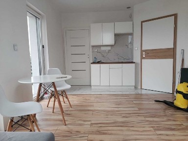 Apartament, Studio z oddzielną sypialnią Serock, parking