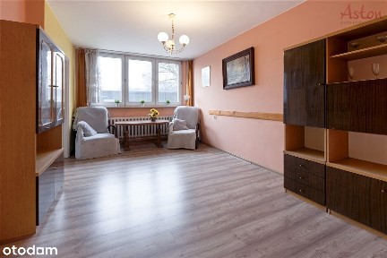Tychy, os.F, 3 pokoje na parterze.
