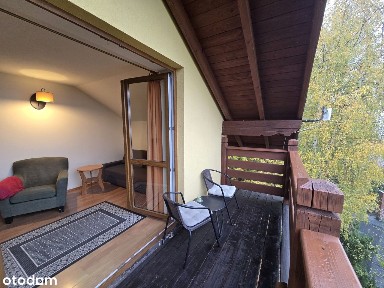 Przestronny dom z dużą działką obecnie dzialający jako pensjonat