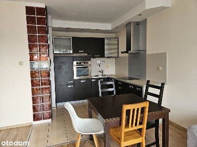 2 pokoje z garderobą w świetnej lokalizacji