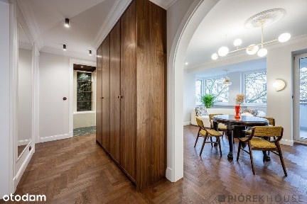 Cichy, unikatowy apartament na Powiślu