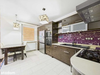 3 pokoje na zamkniętym osiedlu z placem zabaw