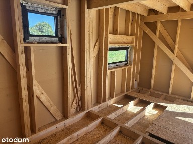 Piękny domek na sprzedasz blisko jeziora