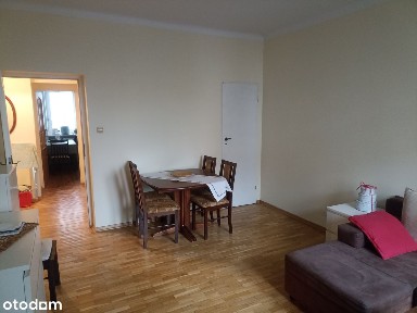 Mieszkanie dla pary / pary z dzieckiem. 500m od Ronda Wiatraczna.