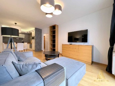 Przestronne 2 pokoje - ul. Piwna/ pl. Boh. Getta/ ENG Below