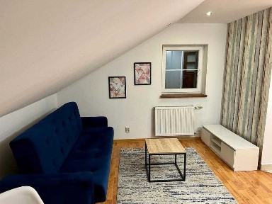 Kawalerka nad garażem 30 m2 Rzeszów os. Budziwój