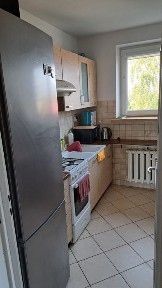 SPRZEDAM przestronne mieszkanie 63m2 w cichej okolicy