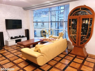 Przestronne mieszkanie w Centrum z garażem!