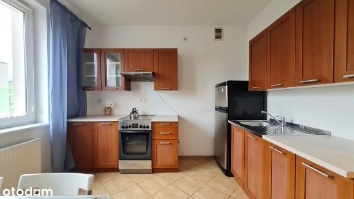 przestronne 2-pok z kuchnią, do wejścia