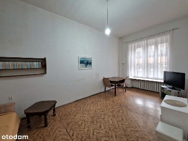 Inwestycyjna kawalerka w centrum