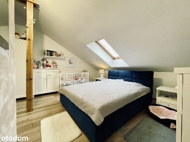 Centrum | Balkon | Miejsce postojowe | Komórka lok. | Dwupoziomowe