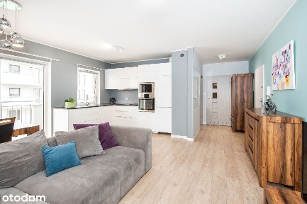 NOWOCZESNE DWUPOKOJOWE MIESZKANIE CENTRUM GŁOGOWSKA APARTAMENTOWIEC