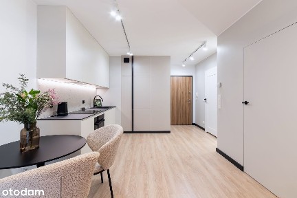 Na wynajem nowe 2 pokojowe mieszkanie przy ul. Błoń Janowskich w Rumi