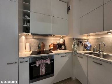 Mieszkanie z balkonem i windą!Do wprowadzenia!70m2