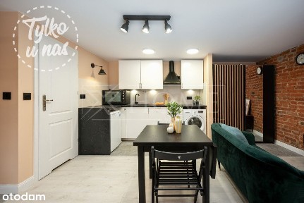 Kawalerka z dużą antresolą przy Politechnice