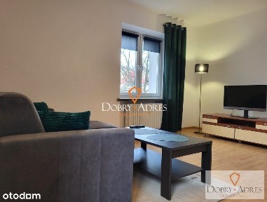 Kawalerka z oddzielną kuchnią - centrum miasta