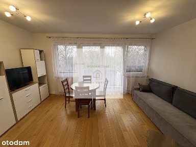 Kawalerka z dużym balkonem, widok na zieleń