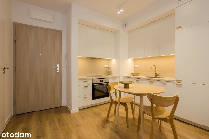 2-pokojowe | 33.74 m2 | Balkon | Internet w cenie | Bezpośrednio