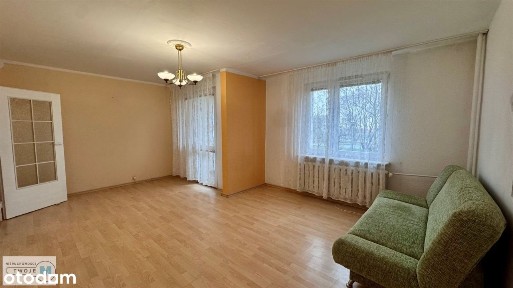 Wysoki parter Na Stoku, 2 pokoje + kuchnia !