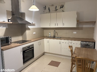 Jasne, dwupokojowe mieszkanie niedaleko Łazienek (Czerska) + garaż