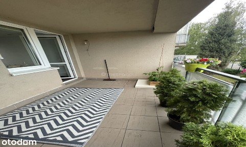 64 m² na strzeżonym osiedlu + parking