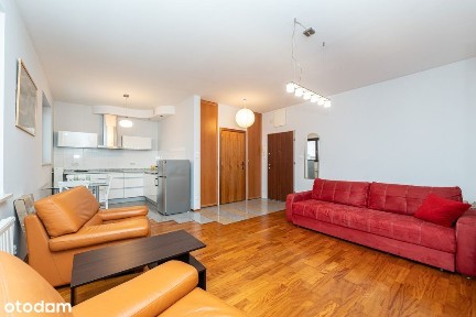 Funkcjonalna kawalerka na Miasteczku Wilanów