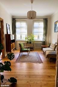 Eleganckie mieszkanie w kamienicy z 2 balkonami