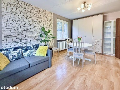 Dwa pokoje, parter, balkon, na osiedlu Słonecznym.