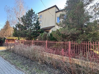 Sprzedam dom w świetnej lokalizacji