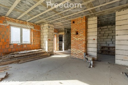 Bliźniak pod Warszawą - komfort i spokój