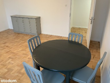 Świeżo po remoncie, częściowo umeblowane 3-pokojowe mieszkanie