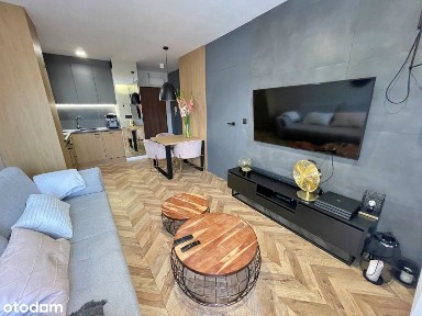 Centrum ul. Pck, 2 pokoje, winda, wysoki standard