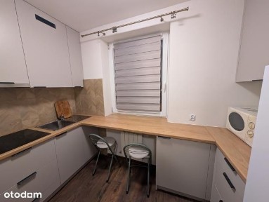 Mieszkanie po remoncie-umeblowane