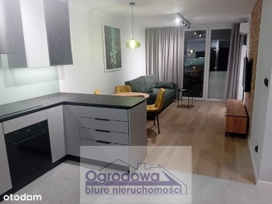 2pokojowe,wyremontowane,miejsce parkingowe-Centrum