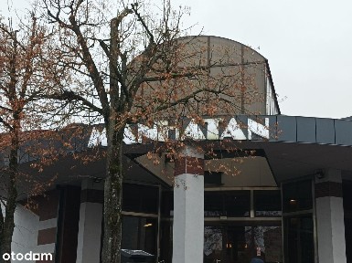 BOKS W Centrum Handlowym Manhatan 16,5m2 na parterze