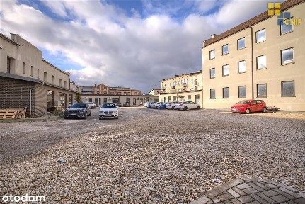 Powierzchnia magazynowa okolice Galerii Jurajskie